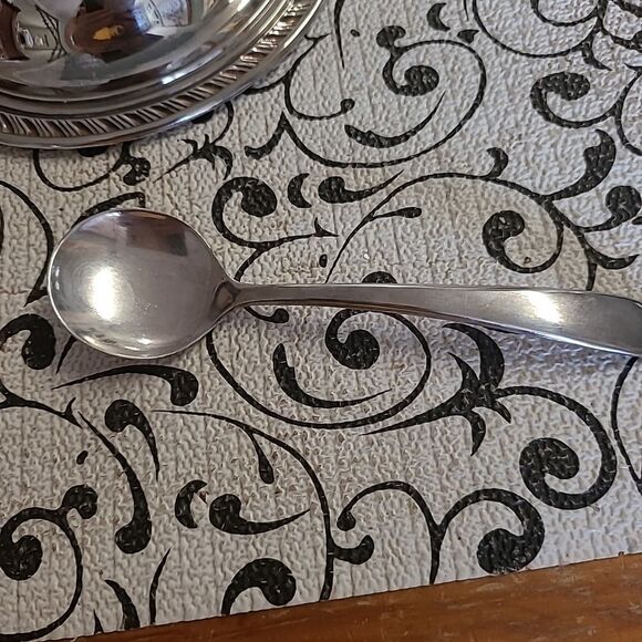 W.M.Rogers Silver-plated Condiment Set - Picture 4 of 6